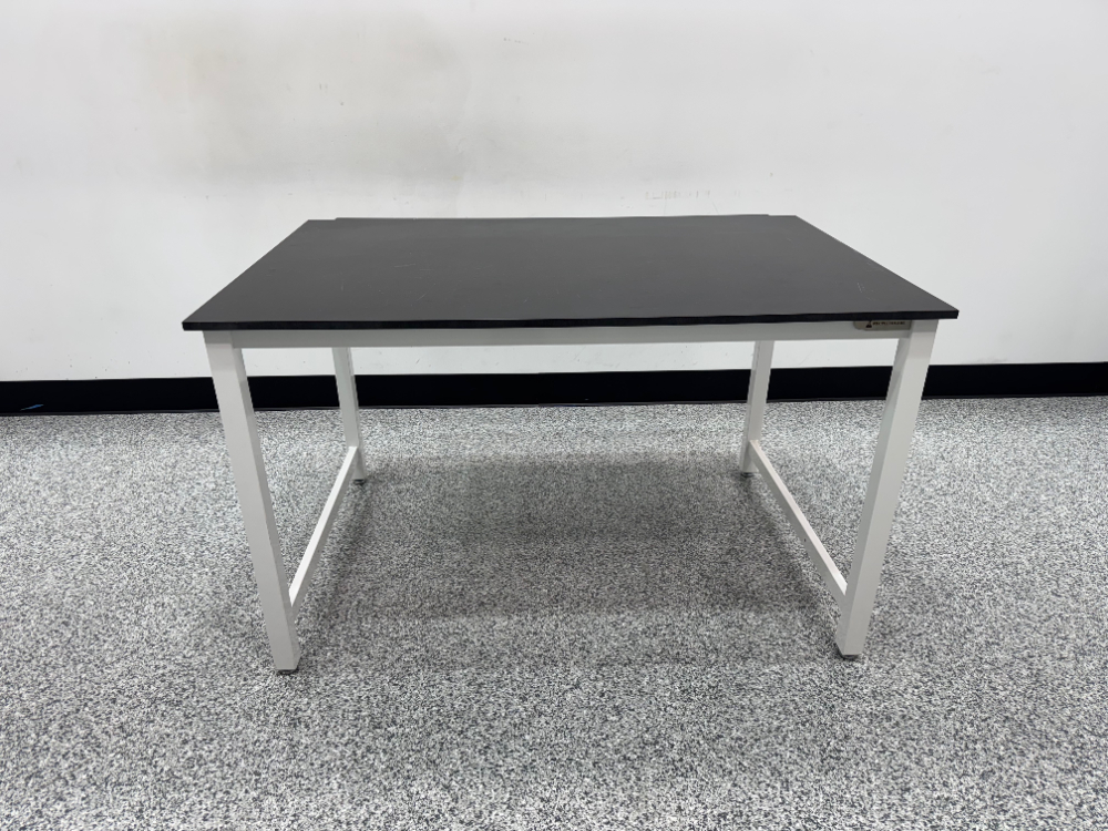 Image of Recycled Labs 5' Stationary Table
